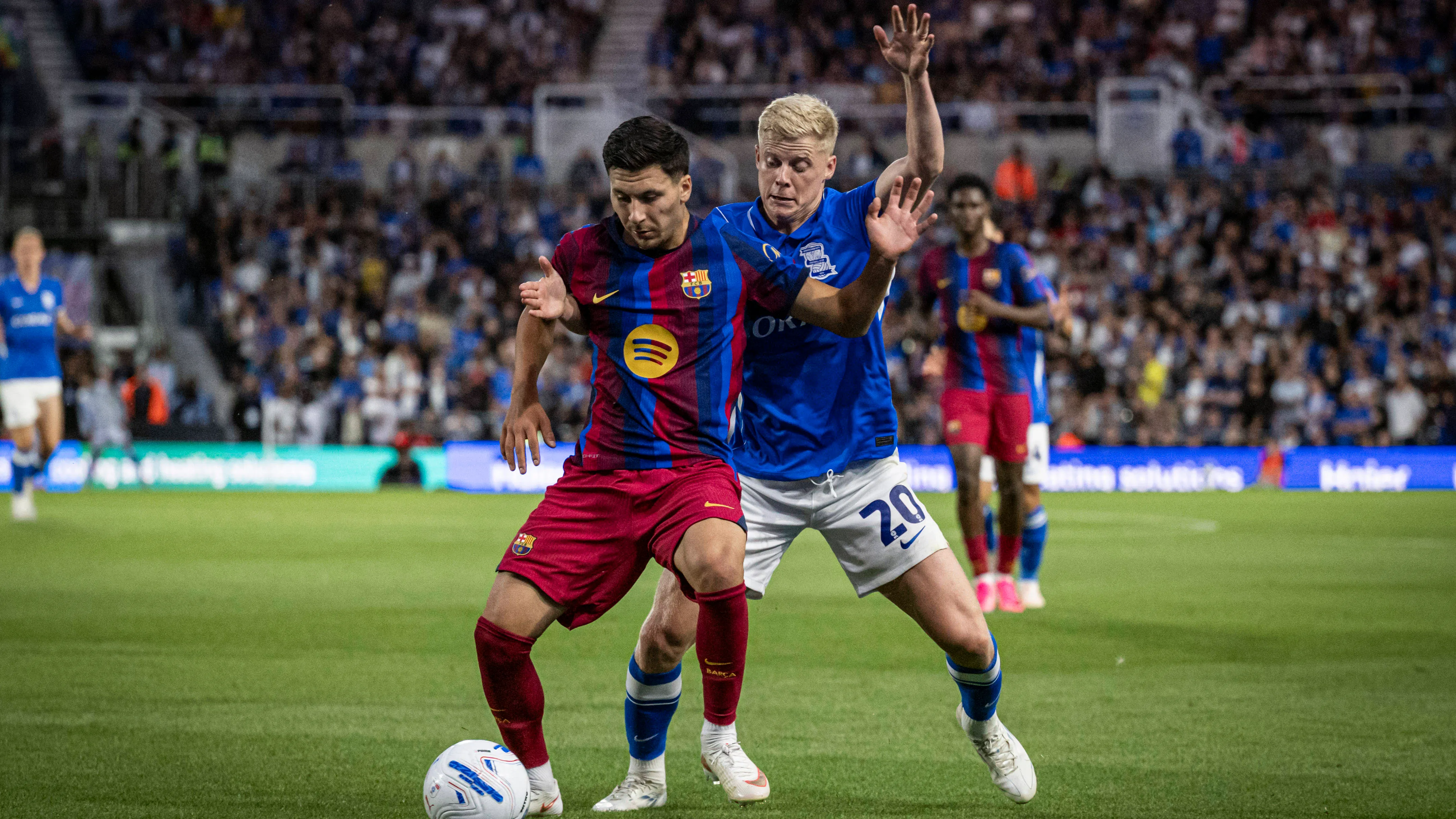 巴萨取消与普雷斯顿热身赛，提前结束英格兰拉练