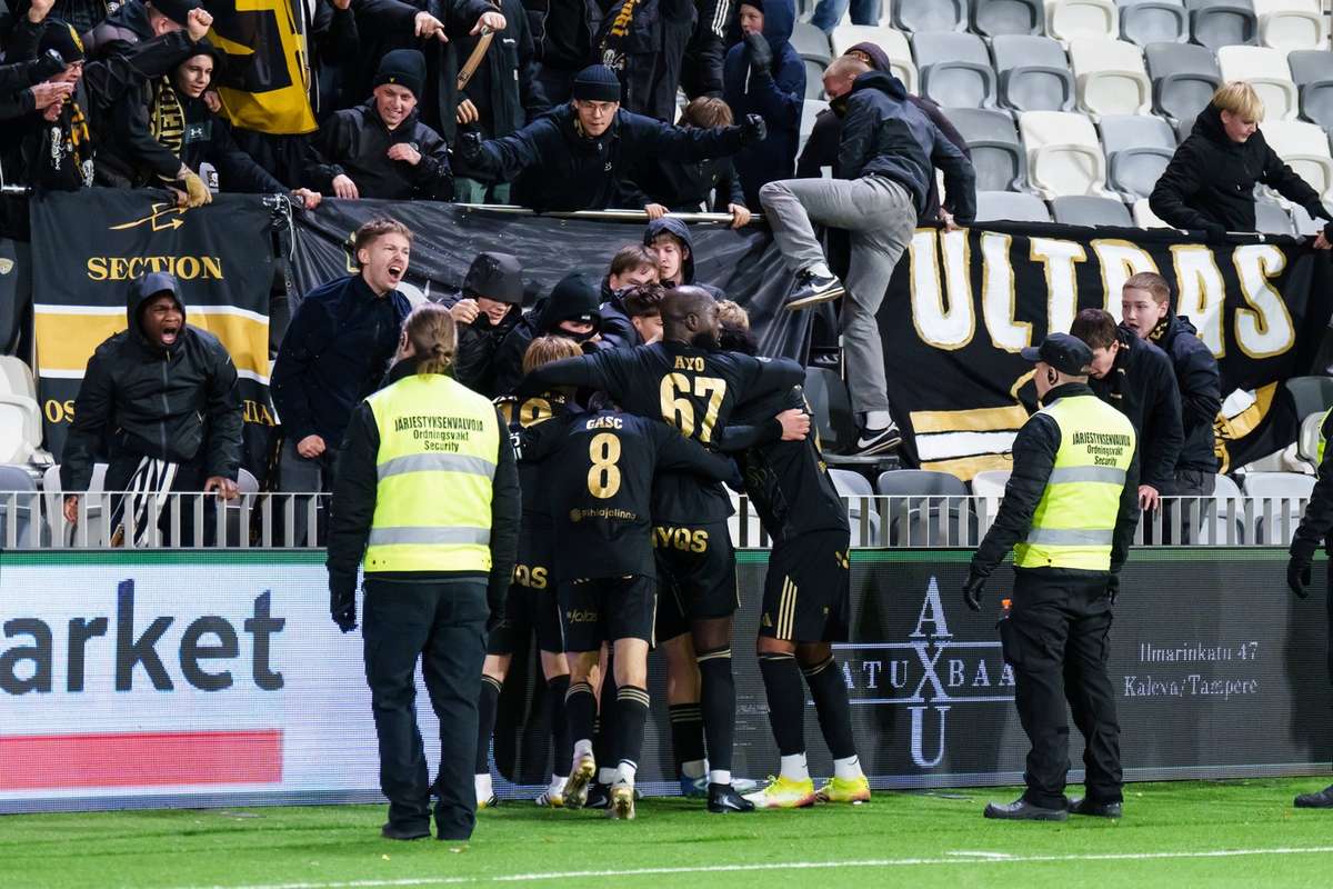 芬超爆冷:HJK客场0-3惨败SJK,欧战梦受阻降级区警报