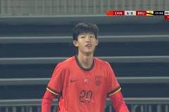 赵松源补时连入两球，上半场就完成帽子戏法，国少6-0领先文莱