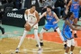 小里弗斯:现在NBA里瘦竹竿太多了 去超市都能买一送六!