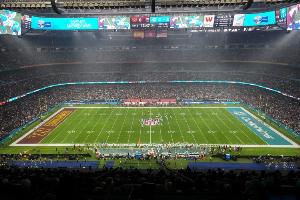 TA:伯纳乌球场能快速切换球场用途 上赛季球场总收入已超3亿欧