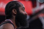 外线没开！哈登半场14中4拿到13分5助 三分5中0