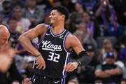 落选秀考德威尔:我大五才场均5+5 没有人认为我能进NBA