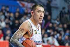 鲁媒:山东男篮三名外援稳定输出 陶汉林和陈林坚一内一外不手软