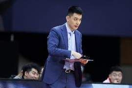 杨鸣辞职？媒体人：俱乐部和体育局都在极力挽留他