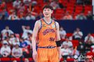 媒体人:很多人都忘了王哲林是两届MVP&入选过10次全明星的球员