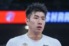 媒体人:邹雨宸的进攻比重需增加 全明星级别的中锋没出手权不行