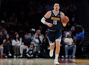 恐怖如斯！约基奇在25分钟内打出30+10板+5助 NBA历史首人