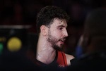 你在跟我开玩笑？申京首节软成面条 不能打的硬打6投全失