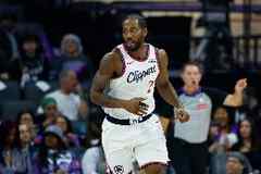 肯尼:小卡是目前联盟唯一能自己拿30分同时让你得不到20分的球员