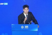 王钰栋：新赛季马上开始了，我会继续努力，争取下次拿金球奖！
