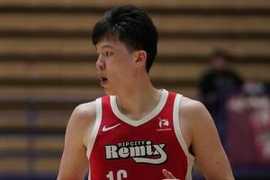 正负值全场最低！杨瀚森13投13分外加7板2助1断3帽 有5失误5犯规