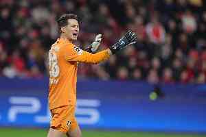 药厂门将谈不敌枪手:埃泽的进球是梦幻的,我们可以昂首离开这里
