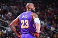 路威：41岁的老詹依旧能打 人们试图营造没他湖人更好的观点