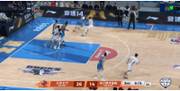 啥球都进！麦基弧顶命中CBA生涯首记三分！北京轰出13-0攻击波！