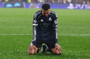 记者:姆巴佩急于破纪录影响到伤势恢复,他更多考虑自己而非皇马