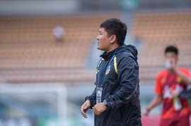 刘建业：重庆铜梁龙优势是年轻团结执行力强 向余望因伤踢不了