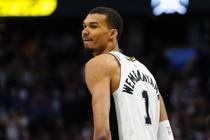 乔·约翰逊：在未来的8-10年里 文班每年都会是MVP前3