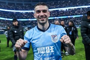 连场世界波！吕焯毅上轮远射补时绝杀，斯坦丘本轮凌空轰死角制胜