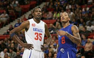 比斯利:真的还想打NBA 杜兰特比我老却还在打球 我真的心碎了