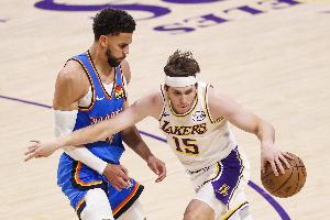 帕森斯:A·米切尔去湖人等队绝对能首发 他比三球更强还更年轻