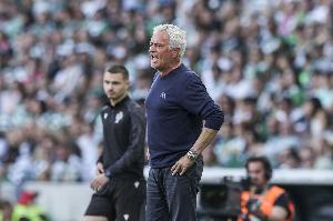 700万挖!阿斯:本菲卡本想与穆帅涨薪续约 皇马为其付700万解约金